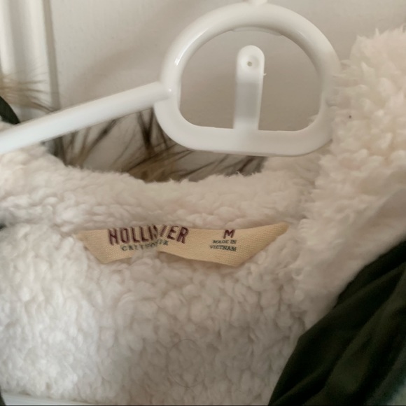 Puffer Vest - Picture 3 of 3